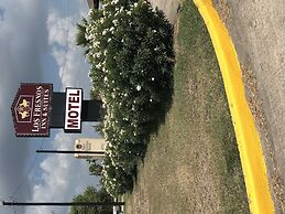 Los Fresnos Inn and Suites