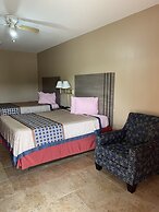 Los Fresnos Inn and Suites