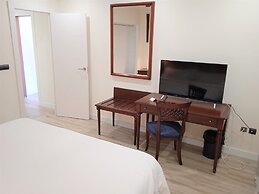 Hotel 153