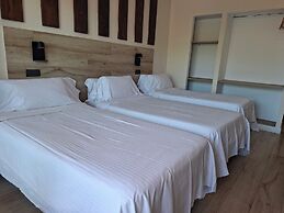 Hotel 153