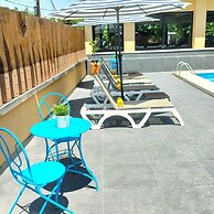 Hotel 153