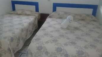 Hotel y Bungalows Los Arcos