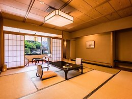 Ooedo Onsen Monogatari Premium Saiki Bekkan