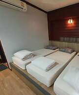 Golden House Hotel Sakaeo