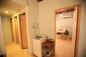 KAMP Houkan-cho Backpacker's Inn & Lounge - Hostel