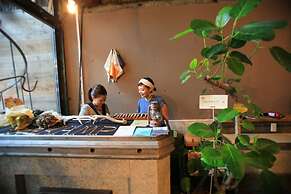 KAMP Houkan-cho Backpacker's Inn & Lounge - Hostel