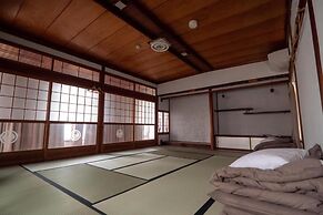 KAMP Houkan-cho Backpacker's Inn & Lounge - Hostel