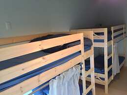 KAMP Houkan-cho Backpacker's Inn & Lounge - Hostel