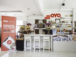 OYO 983 The Private Hotel