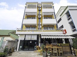 OYO 983 The Private Hotel