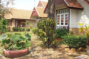 Khao Yai Country Hill Resort