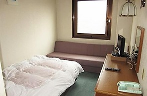 Aoi Business Hotel