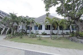 Casa Pilar Beach Resort