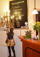 Hotel Restaurant Zur Hallenburg