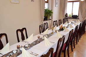 Hotel Restaurant Zur Hallenburg
