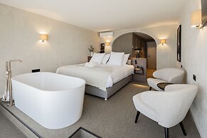 Beach Palace Hotel