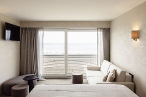 Beach Palace Hotel