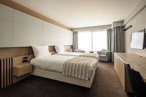 Beach Palace Hotel