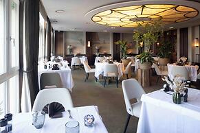 Beach Palace Hotel by CW Hotel Collection