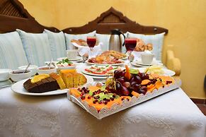 Elafusa Luxury Apartment