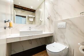 Azur Palace Luxury Rooms