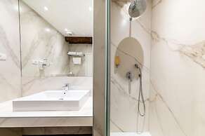 Azur Palace Luxury Rooms