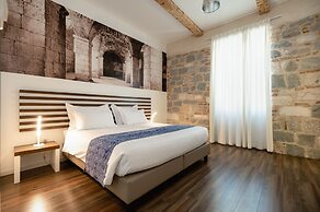 Azur Palace Luxury Rooms