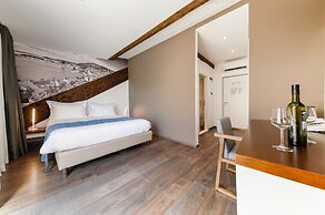 Azur Palace Luxury Rooms