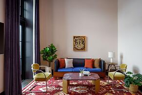 The Barnett - JDV by Hyatt