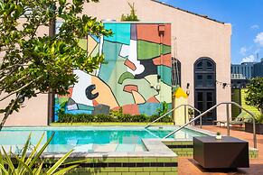 The Barnett - JDV by Hyatt
