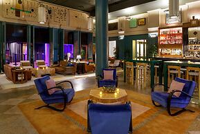 The Barnett - JDV by Hyatt