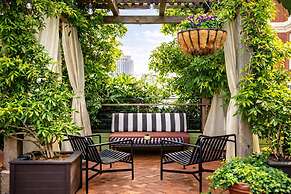 The Barnett - JDV by Hyatt