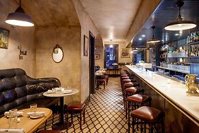 The Barnett - JDV by Hyatt