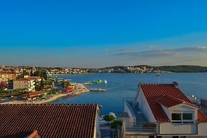 Luxury Apartments Villa Tea