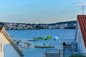 Luxury Apartments Villa Tea