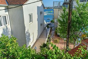 Luxury Apartments Villa Tea