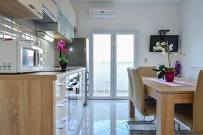 Luxury Apartments Villa Tea