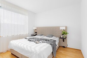 Swiss Star Longstreet