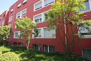 Swiss Star Zurich Airport