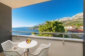 Medora Auri Family Beach Hotel