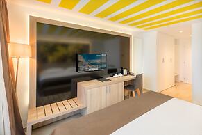 Medora Auri Family Beach Hotel