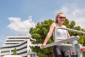 Medora Auri Family Beach Hotel