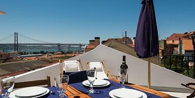 Lisbon Apartments near River