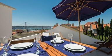 Lisbon Apartments near River