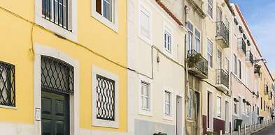 Lisbon Apartments near River