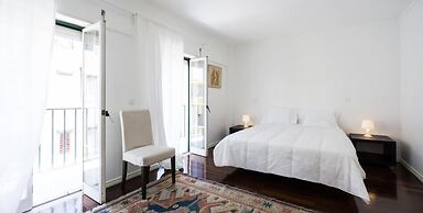 Lisbon Apartments near River