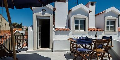 Lisbon Apartments near River