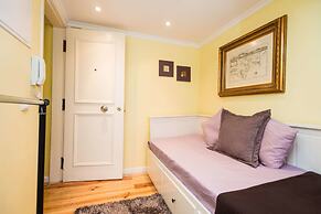 Lisbon Low Cost Apartments