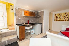 Lisbon Low Cost Apartments