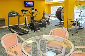 Discovery Beach Resort